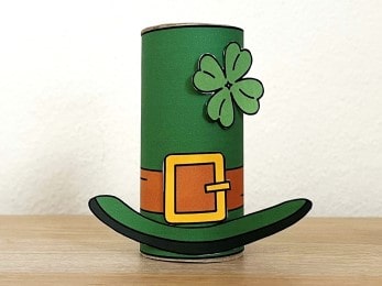 Leprechaun hat toilet paper printable St. Patrick's Day craft for kids