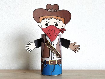 outlaw Wild West toilet paper roll printable craft activity for kids
