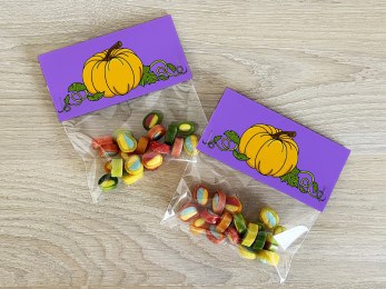 pumpkin Halloween treat bag topper paper craft printable for kids